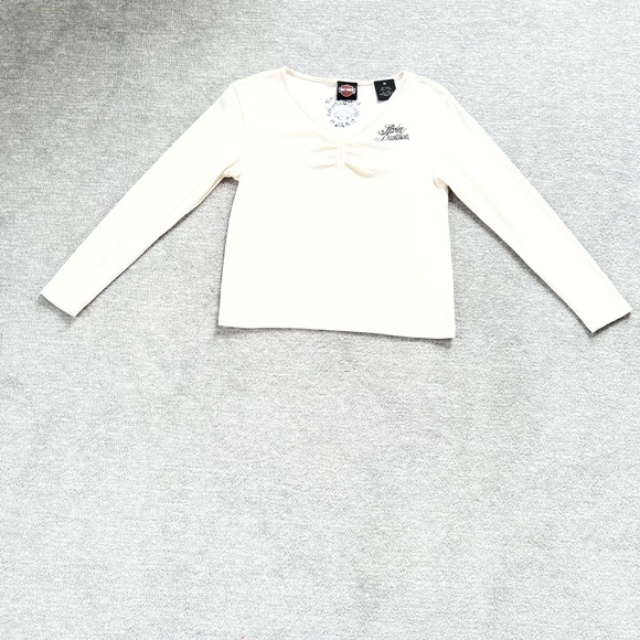 Harley-Davidson World Famous Sturgis, SD Cream V-Neck Top - Picture 5 of 9